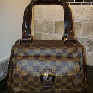 Stunning Vuitton Knightsbridge